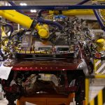 Línea de producción en Warren Truck Assembly Plant.